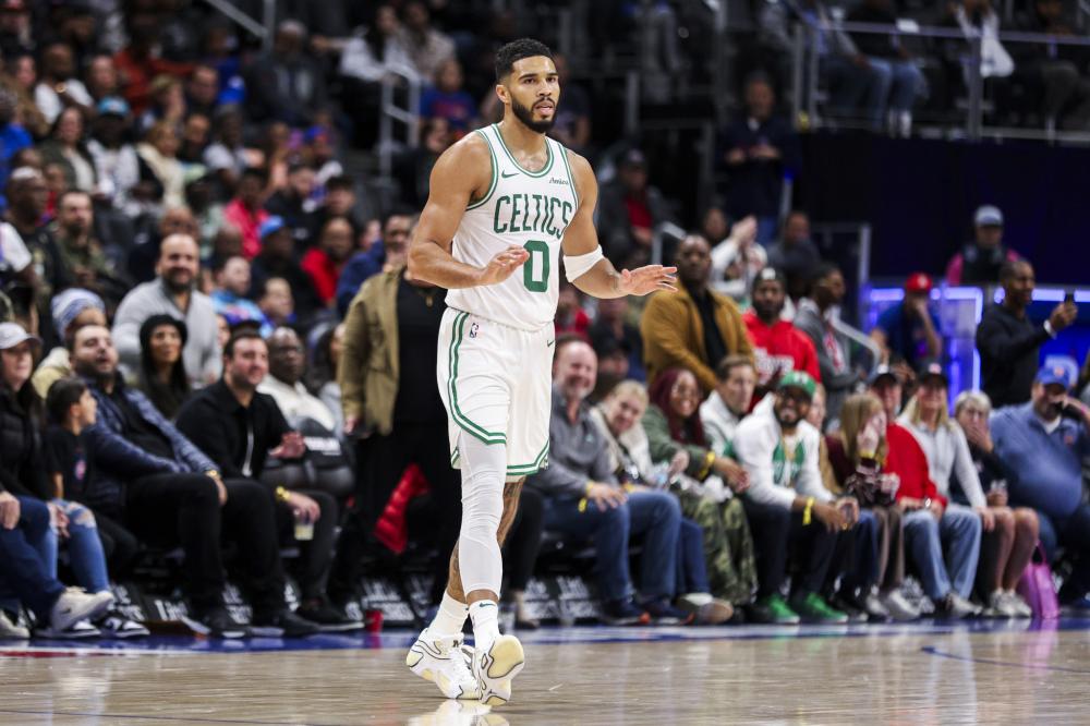 持球进攻稳 持球进攻稳