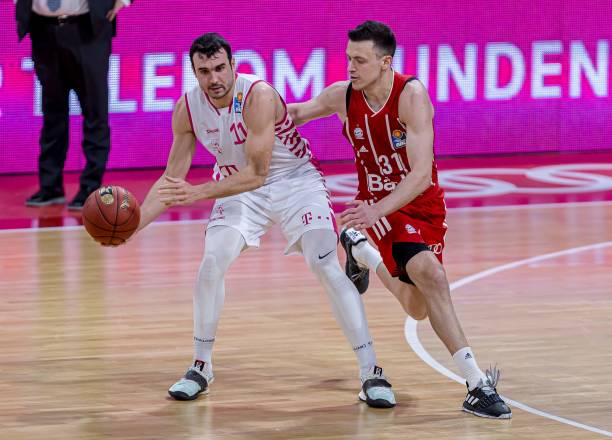 因伤病错失 因伤病错失