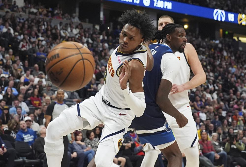 脖被选为本 脖被选为本