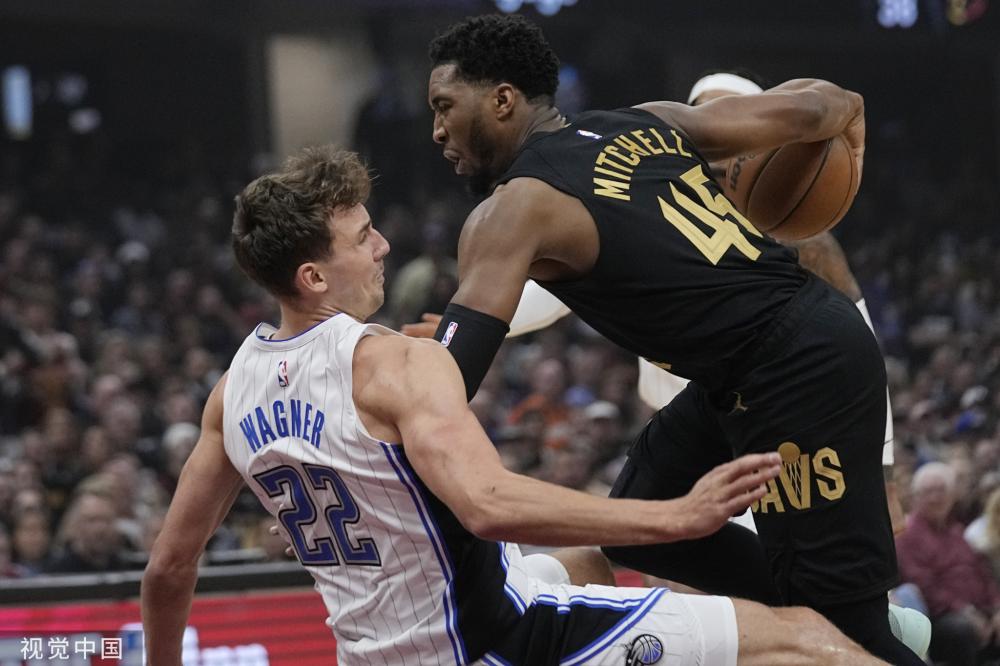 技术兼备的 技术兼备的